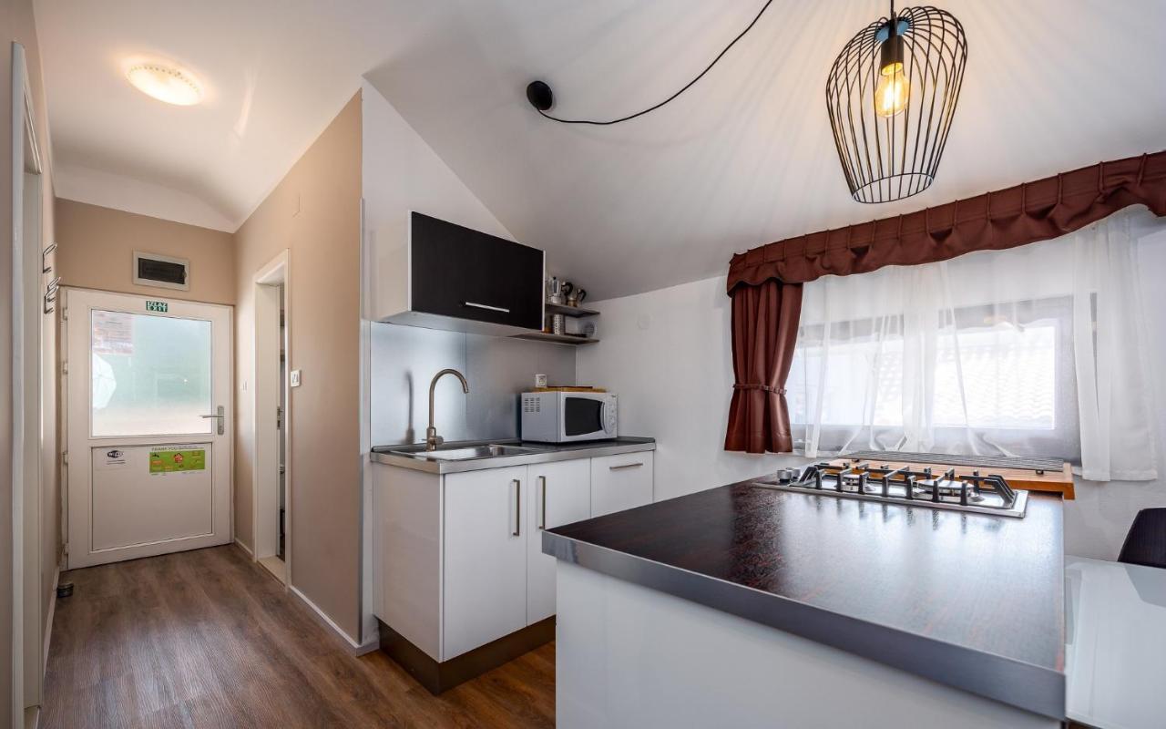 Apartment Katoro Umag Exterior photo